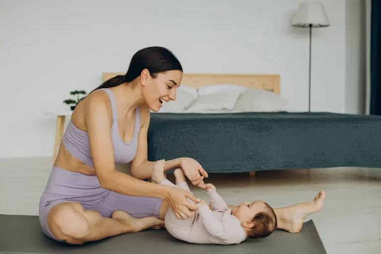 Mommy and Me Fitness: Fun Workouts for New Moms